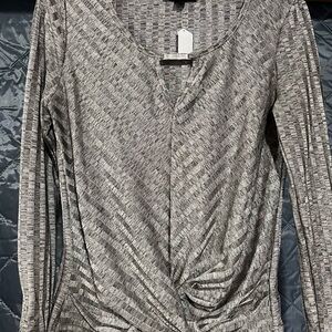 Chic Gray Long Sleeve Top